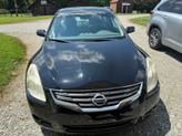 Thumbnail of 2010 Black Nissan Altima