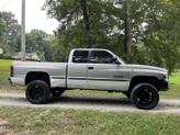 Photo of 1998 White Dodge Ram 1500