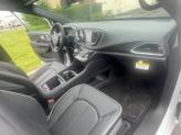 Thumbnail of 2025 White Chrysler Pacifica