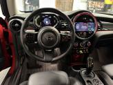 Thumbnail of 2022 Red MINI SE Hardtop