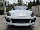 Thumbnail of 2016 White Porsche Cayenne