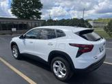 Thumbnail of 2024 White Chevrolet Trax