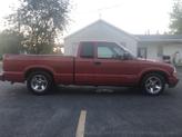 Thumbnail of 2002 Red Chevrolet S-10