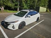 Photo of 2021 White Toyota Prius Prime
