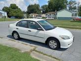 Photo of 2004 White Honda Civic