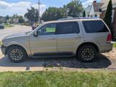 Thumbnail of 2004 Gold Lincoln Aviator