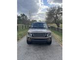 Photo of 2015 Brown Land Rover LR4