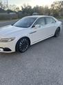 Thumbnail of 2019 White Lincoln Continental