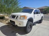 Photo of 2012 White Nissan Titan