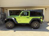 Thumbnail of 2018 Green Jeep Wrangler