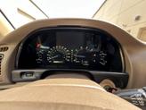 Thumbnail of 2001 White Lexus LX 470