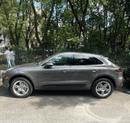 Thumbnail of 2015 Gray Porsche Macan