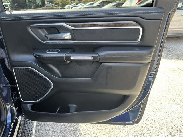 Photo of 2020 Patriot Blue Pearlcoat RAM 1500