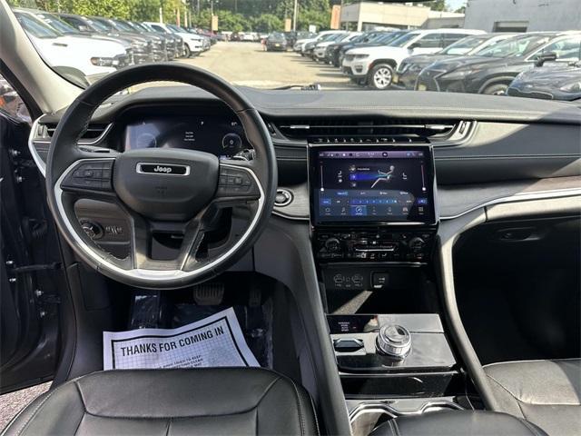 Photo of 2022 Metallic Jeep Grand Cherokee