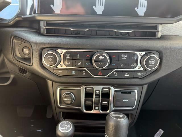 Photo of 2025 JOOSE Jeep Wrangler 4xe