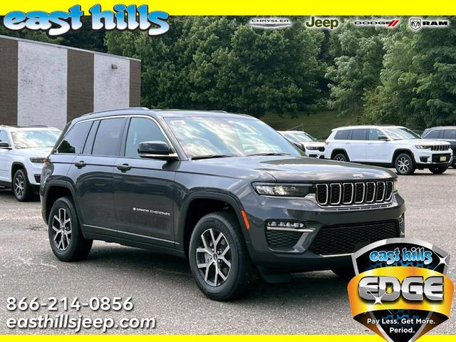 Photo of 2025 Baltic Gray Jeep Grand Cherokee