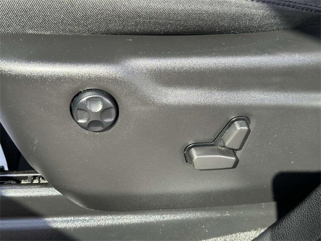 Photo of 2022 DB Black Clearcoat Dodge Durango
