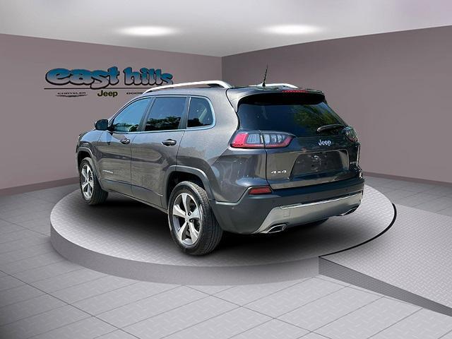 Photo of 2021 Granite Crystal Clearcoat Metallic Jeep Cherokee