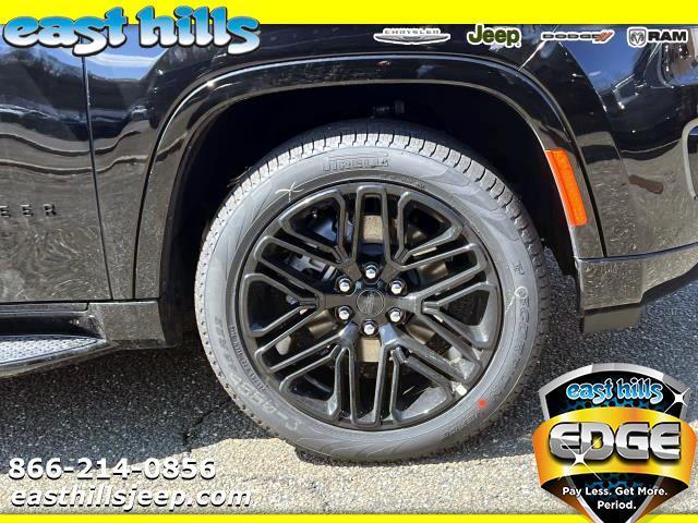 Photo of 2025 Diamond Black Jeep Wagoneer