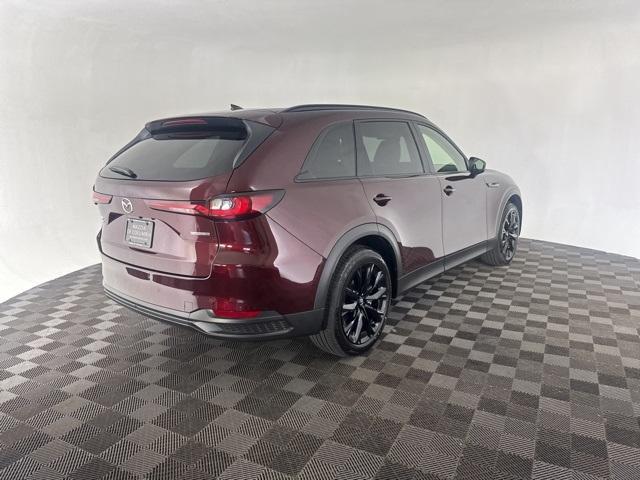 Photo of 2025 Red Mazda CX-90