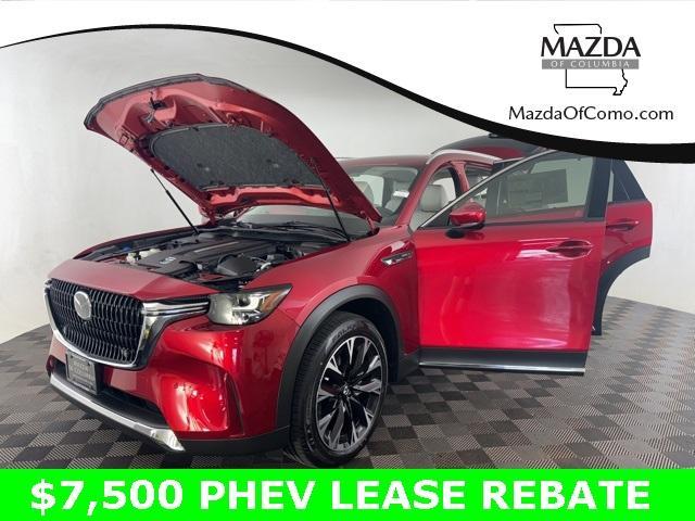 Photo of 2025 Soul Red Crystal Metallic Mazda CX-90