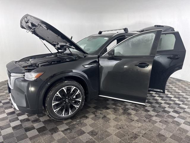 Photo of 2025 Jet Black Mica Mazda CX-90