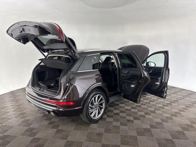 Photo of 2023 Crystal Red Metallic Lincoln Corsair