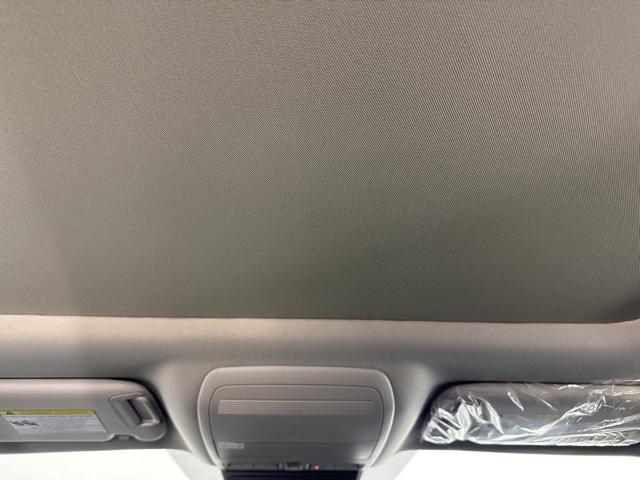 Photo of 2025 Ingot Mazda CX-50 Hybrid