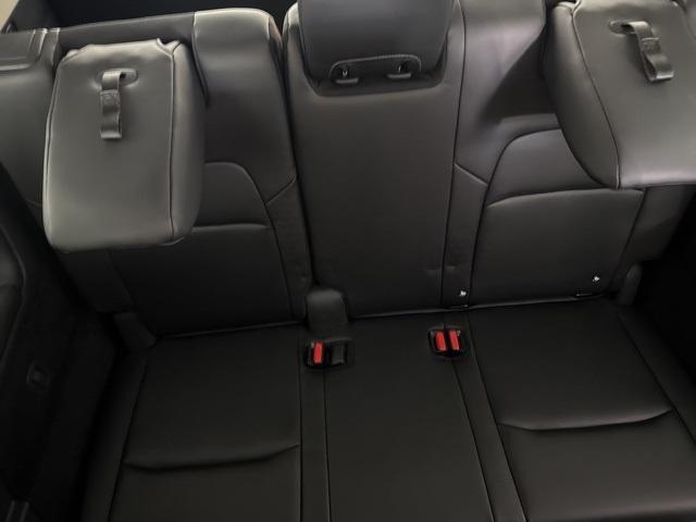 Photo of 2024 Pearl White Tri-Coat Nissan Pathfinder