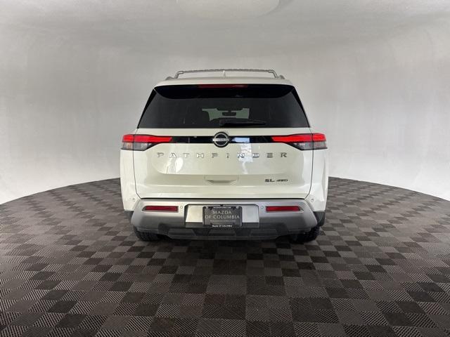 Photo of 2024 Pearl White Tri-Coat Nissan Pathfinder