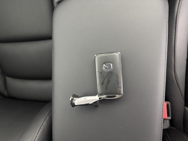 Photo of 2025 Machine Gray Metallic Mazda Mazda3