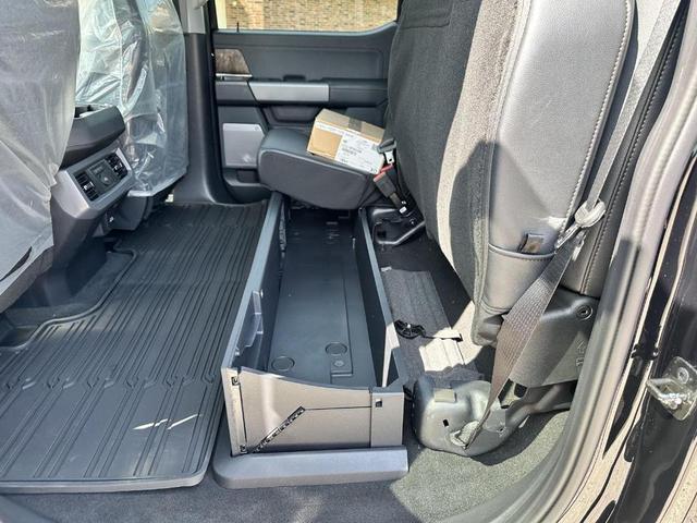 Photo of 2025 Black Ford F-350