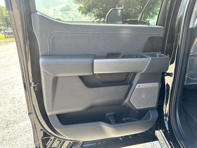 Photo of 2025 Black Ford F-350