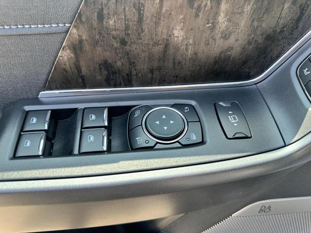 Photo of 2025 Black Ford F-350