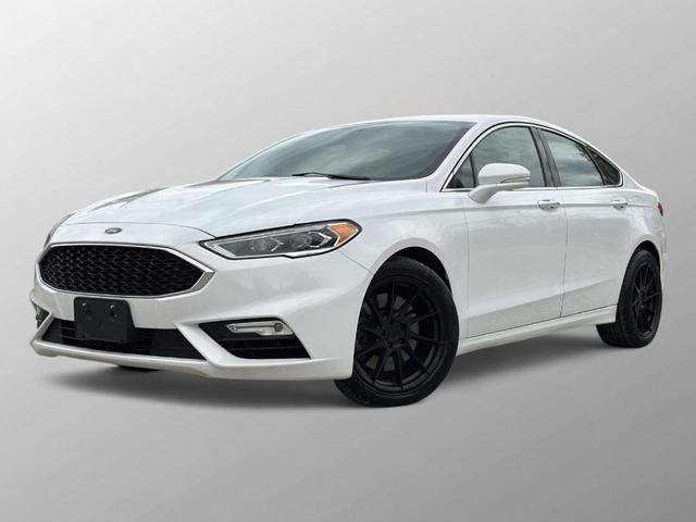 Photo of 2018 Oxford White Ford Fusion