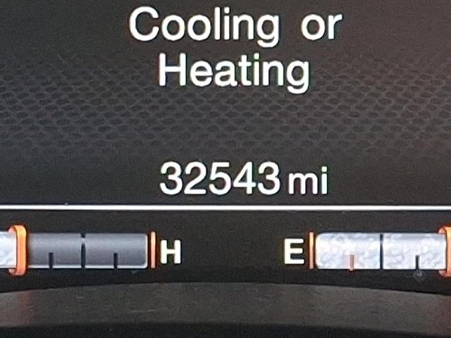Photo of 2022 Sting Gray Clearcoat Jeep Renegade