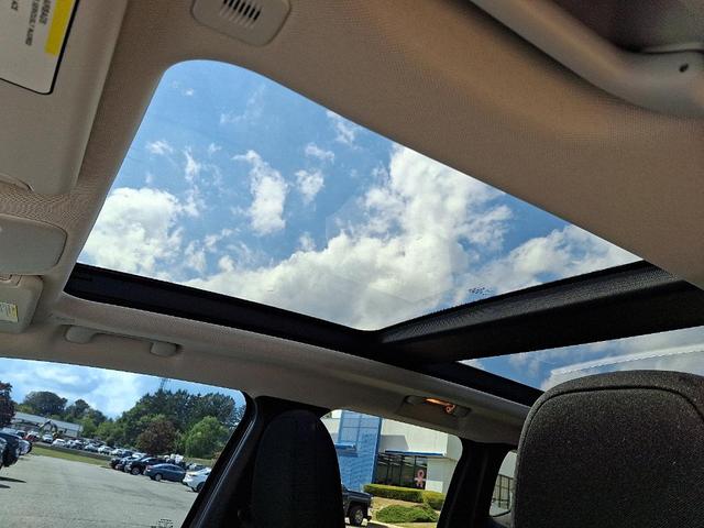Photo of 2022 Sting Gray Clearcoat Jeep Renegade