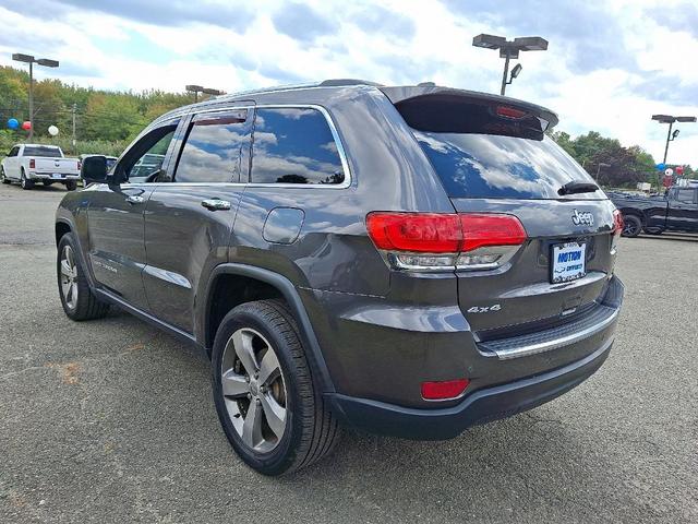 Photo of 2016 Maximum Steel Clearcoat Metallic Jeep Grand Cherokee