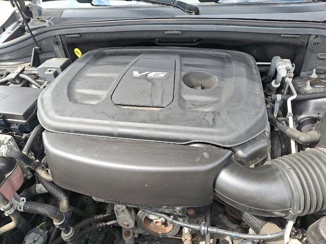 Photo of 2016 Maximum Steel Clearcoat Metallic Jeep Grand Cherokee