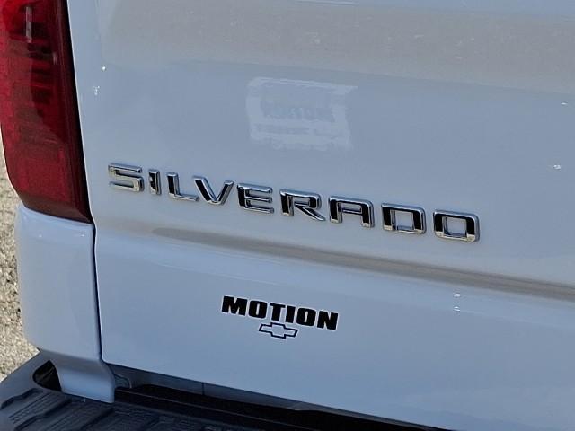 Photo of 2025 Summit White Chevrolet Silverado 1500