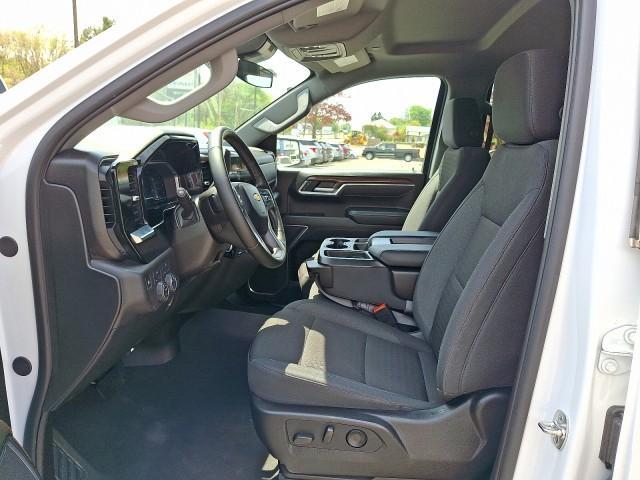 Photo of 2025 Summit White Chevrolet Silverado 1500