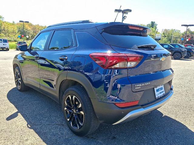 Photo of 2022 Blue Glow Metallic Chevrolet Trailblazer
