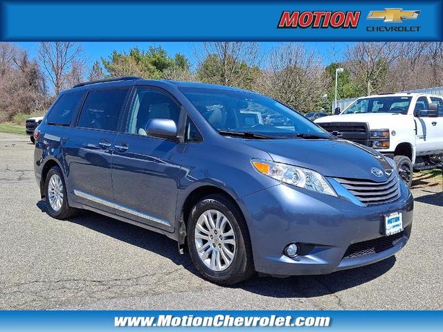 2017 Toyota Sienna