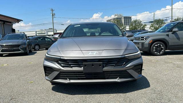 Photo of 2024 Gray Hyundai ELANTRA HEV