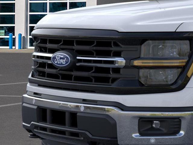 Photo of 2025 Oxford White Ford F-150