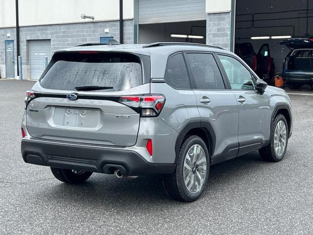 Photo of 2025 Riverrock Green Subaru Forester