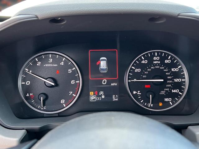 Photo of 2025 White Pearl Subaru Crosstrek