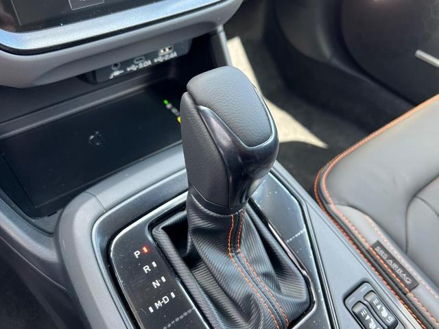 Photo of 2025 White Pearl Subaru Crosstrek
