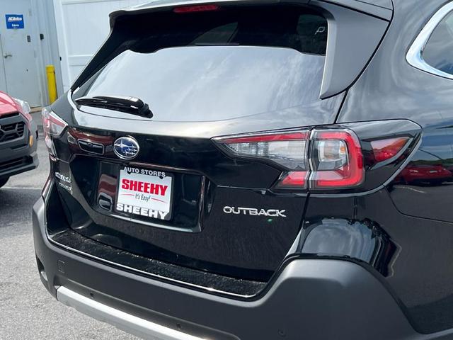 Photo of 2025 Black / Silver Subaru Outback