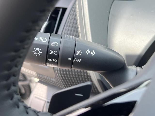 Photo of 2025 White Pearl Subaru Solterra